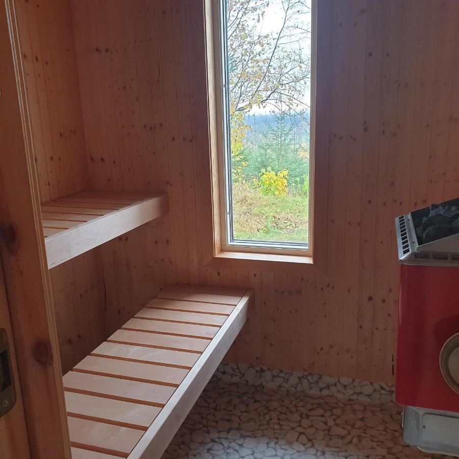 Borås Gaeststuga I Vacker Natur, Bastu, Bubbelpool Sommartid Och Gratis Parkering Naera Ulricehamn Och Lassalyckan, Guesthouse With Nice View With Sauna And Free Parking Close To Dalsjoefors And Fishing מראה חיצוני תמונה